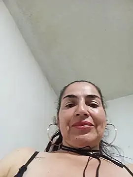 MaryRoze  online show from April 11, 2026, 1:43 am