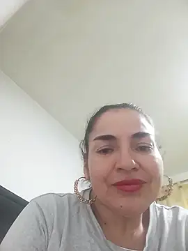 MaryRoze  online show from June 2, 2026, 1:18 am
