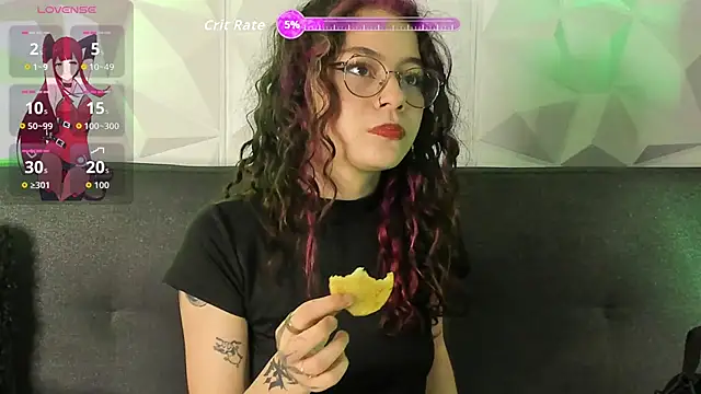 Snapshot of ravensinferno chatting on November 5, 2025, 7:58 pm ravensinferno online show from November 5, 2025, 7:58 pm
