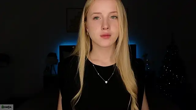 adele armass online show from December 21, 2025, 7:54 pm