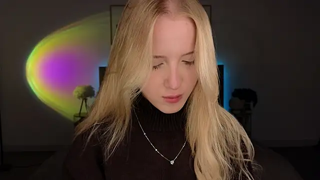 Snapshot of adele_armass chatting on June 24, 2026, 8:52 pm adele armass online show from June 24, 2026, 8:52 pm