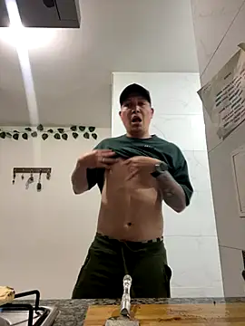 NathanielLux29 online show from November 15, 2025, 12:41 am