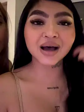 Snapshot of babykw chatting on November 17, 2025, 6:19 am babykw online show from November 17, 2025, 6:19 am