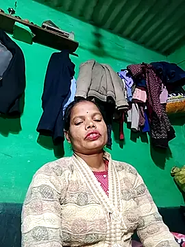 Sangita k online show from December 3, 2025, 3:32 pm