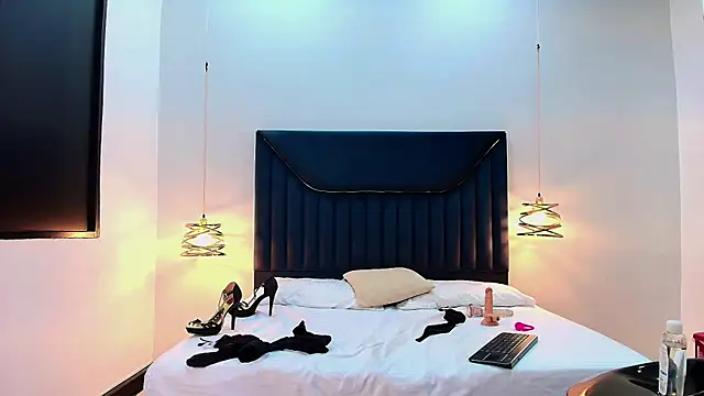 CamilaVoit online show from January 6, 2026, 5:33 am