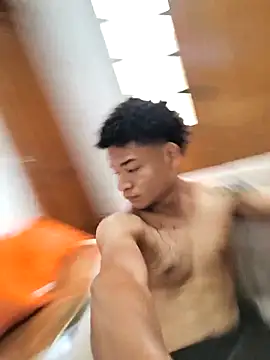 its hexxnry online show from November 6, 2025, 12:06 pm