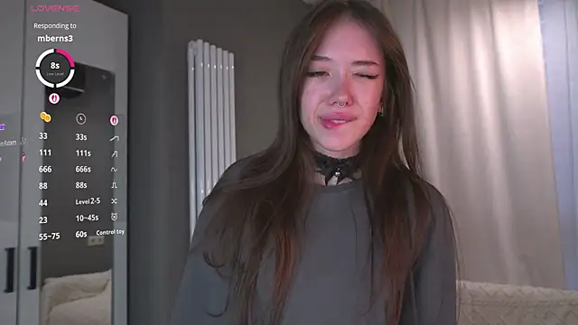 Snapshot of tinyanie chatting on June 26, 2026, 3:16 pm tinyanie online show from June 26, 2026, 3:16 pm