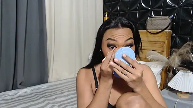 TheExoticJessa online show from November 4, 2025, 3:11 pm