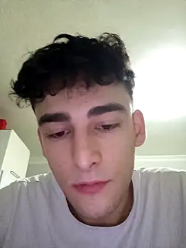 yasinesra757  online show from March 24, 2026, 5:07 pm