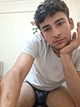 yasinesra757  online show from June 9, 2026, 12:17 pm