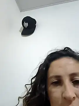 sany gomez online show from April 4, 2026, 12:31 am