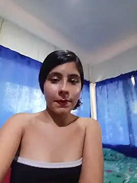 Snapshot of CuteMiaaaaa chatting on November 3, 2025, 7:59 pm CuteMiaaaaa online show from November 3, 2025, 7:59 pm