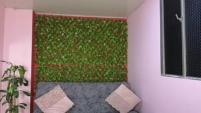 malen fitnessmilf online show from March 21, 2026, 11:15 am