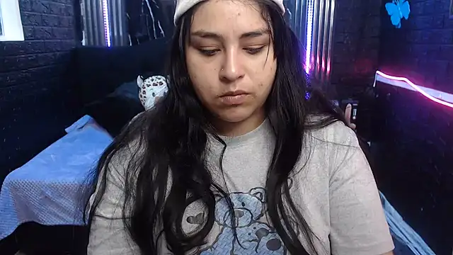 Snapshot of lehia_285 chatting on June 2, 2026, 1:24 pm lehia 285 online show from June 2, 2026, 1:24 pm