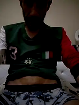 walide100000 online show from April 12, 2026, 8:58 pm