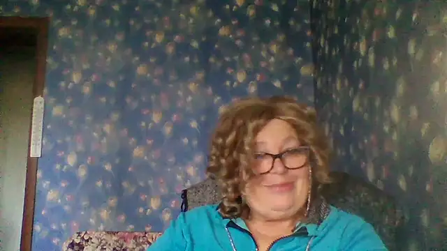 Snapshot of Milaniya606 chatting on November 1, 2025, 6:37 am Milaniya606 online show from November 1, 2025, 6:37 am