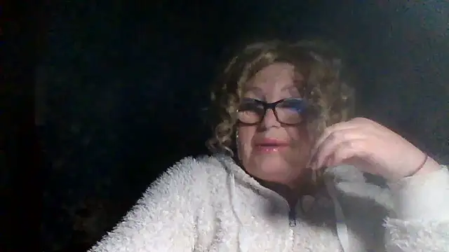 Snapshot of Milaniya606 chatting on November 1, 2025, 6:43 pm Milaniya606 online show from November 1, 2025, 6:43 pm