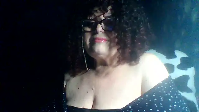 Snapshot of Milaniya606 chatting on November 13, 2025, 6:18 pm Milaniya606 online show from November 13, 2025, 6:18 pm