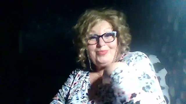 Snapshot of Milaniya606 chatting on November 17, 2025, 2:34 pm Milaniya606 online show from November 17, 2025, 2:34 pm