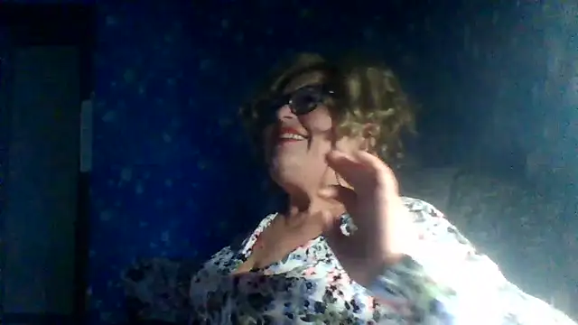 Snapshot of Milaniya606 chatting on November 19, 2025, 8:20 pm Milaniya606 online show from November 19, 2025, 8:20 pm