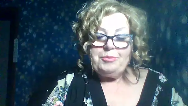 Snapshot of Milaniya606 chatting on December 2, 2025, 2:28 am Milaniya606 online show from December 2, 2025, 2:28 am