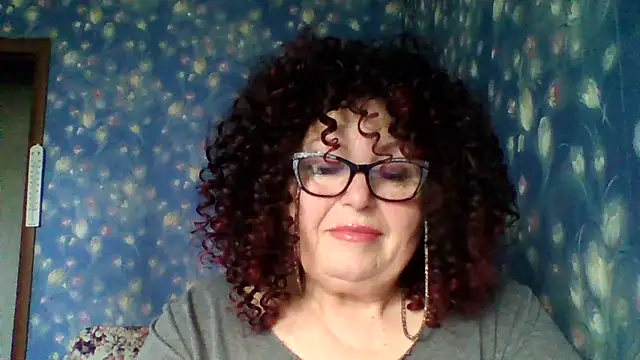 Snapshot of Milaniya606 chatting on December 17, 2025, 12:00 pm Milaniya606 online show from December 17, 2025, 12:00 pm