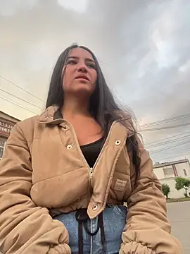 Samantha firee online show from December 20, 2025, 11:06 am