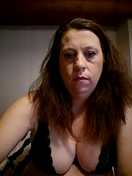 roussechaudasse online show from December 4, 2025, 1:31 pm