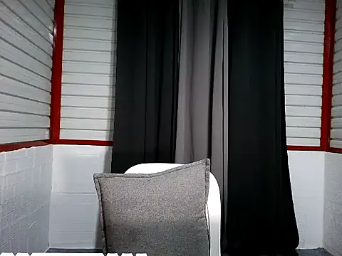 xwildflowerx online show from February 28, 2026, 9:16 pm