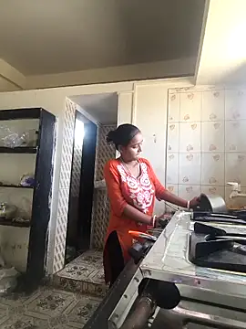 cuteriya5 online show from March 12, 2026, 8:53 am