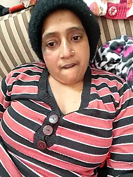 Hot-Sana2 online show from January 6, 2026, 5:49 pm