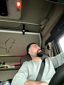 JanSy0 online show from December 19, 2025, 1:29 pm