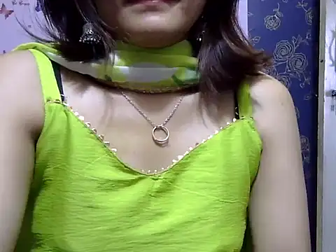 Snapshot of maira_33 chatting on February 22, 2026, 9:41 am maira 33 online show from February 22, 2026, 9:41 am