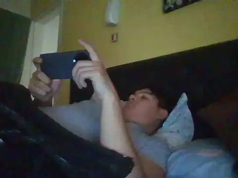 Snapshot of Myboy0020 chatting on November 7, 2025, 2:28 pm Myboy0020 online show from November 7, 2025, 2:28 pm