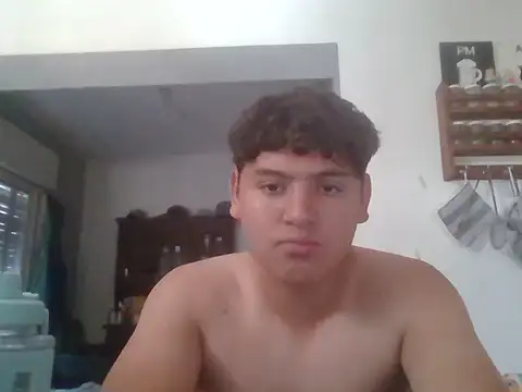 Snapshot of Myboy0020 chatting on February 13, 2026, 5:20 pm Myboy0020 online show from February 13, 2026, 5:20 pm