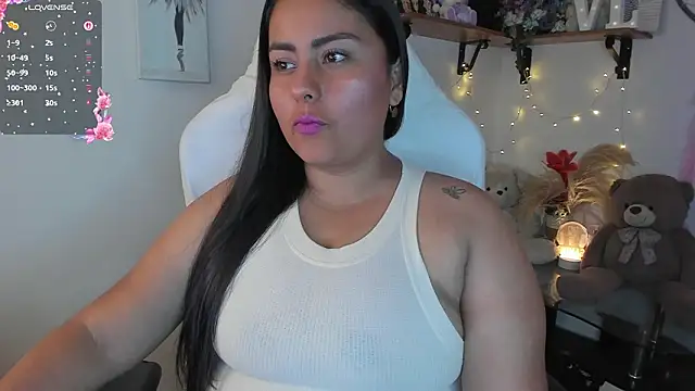 Snapshot of Valery_stuart chatting on February 16, 2026, 9:44 pm Valery stuart online show from February 16, 2026, 9:44 pm