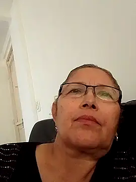 Cessi50 online show from November 21, 2025, 3:44 pm