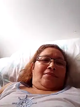 Snapshot of Cessi50 chatting on February 6, 2026, 2:53 pm Cessi50 online show from February 6, 2026, 2:53 pm