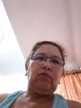 Snapshot of Cessi50 chatting on February 14, 2026, 12:02 pm Cessi50 online show from February 14, 2026, 12:02 pm