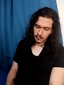 OnixAgata0 online show from April 19, 2026, 12:33 am