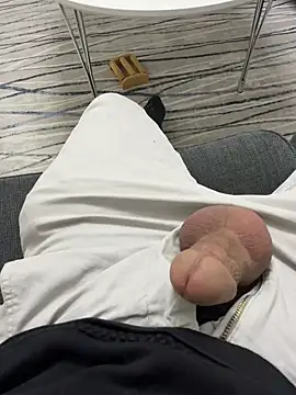 saban akdogan online show from November 22, 2025, 12:53 am