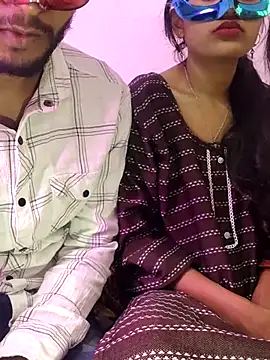 baby Cpl21 online show from December 23, 2025, 8:23 am