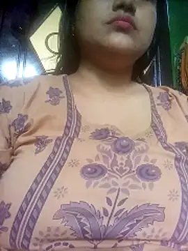 Tina 250 online show from April 19, 2026, 8:35 am