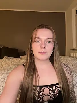 LisaFreierxx online show from March 20, 2026, 9:08 pm