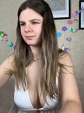 Snapshot of Zorianaa chatting on June 16, 2026, 8:44 pm Zorianaa online show from June 16, 2026, 8:44 pm