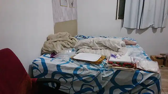 BIADELICIA1 online show from November 14, 2025, 9:35 pm