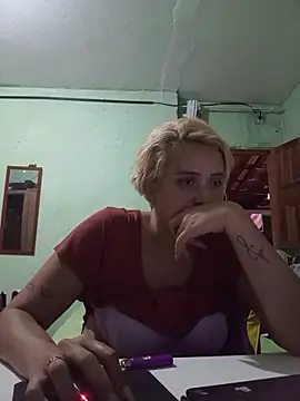 BIADELICIA1 online show from January 7, 2026, 10:45 pm