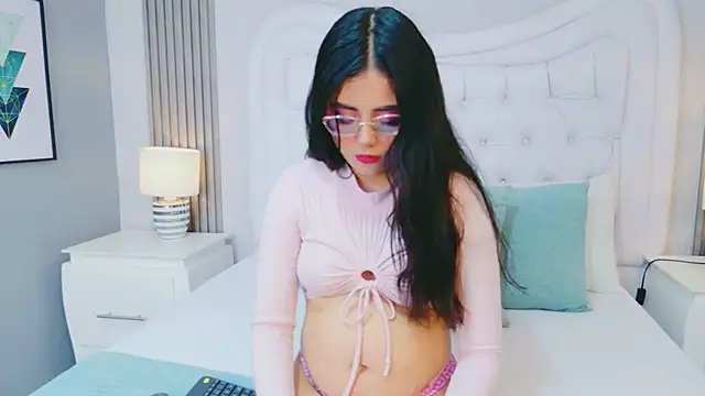 ScarlettPetrova online show from March 19, 2026, 11:58 am