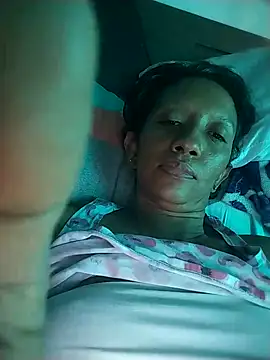 Snapshot of Aaliya_BigBoobs_ chatting on November 1, 2025, 7:05 pm Aaliya BigBoobs  online show from November 1, 2025, 7:05 pm