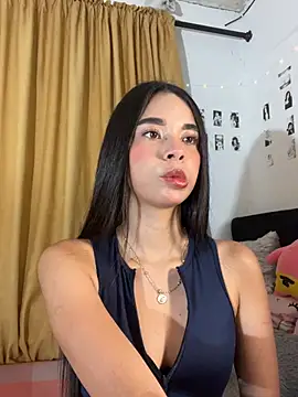 Snapshot of Milleradhara24 chatting on July 2, 2026, 2:11 am Milleradhara24 online show from July 2, 2026, 2:11 am